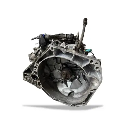 Renault Clio 1.0 TCe JT4 004 Kodlu Manuel Şanzıman Renault