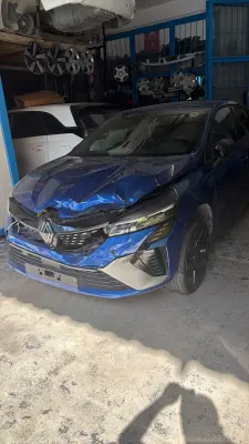 Renault Clio 5 2024 Alpin Paket Sensörlü Ön Cam