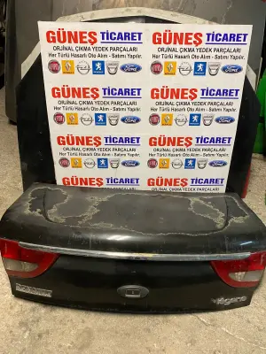 Renault Megane 1 Çıkma Bagaj Kapağı