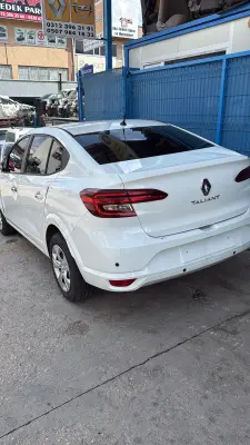 Renault Taliant 2023 Sol Arka Çamurluk