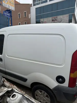 Renault Kangoo Sol Arka Çamurluk