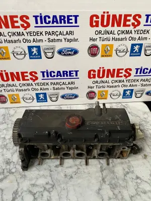 Renault 19 1.4 RNİ Silindir Kapağı